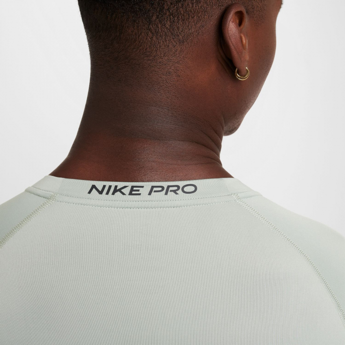 Bluza Nike M Np Df Tight Top Ls [5]