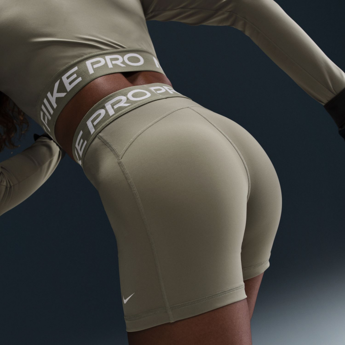 Colanti Nike W Np 365 Short 5In [9]