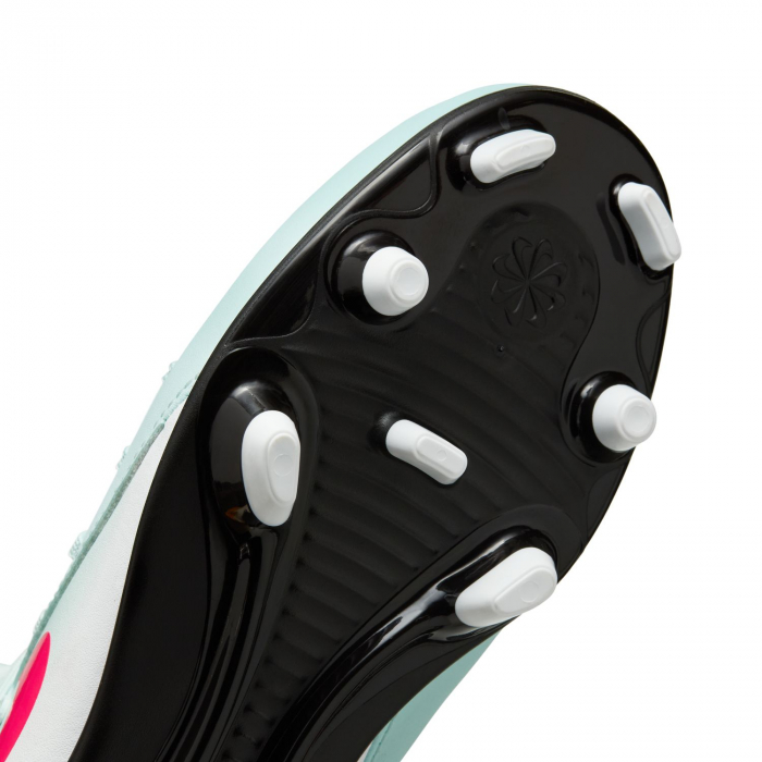 Ghete de fotbal Nike Jr. Phantom Luna 2 Club FG/MG [10]