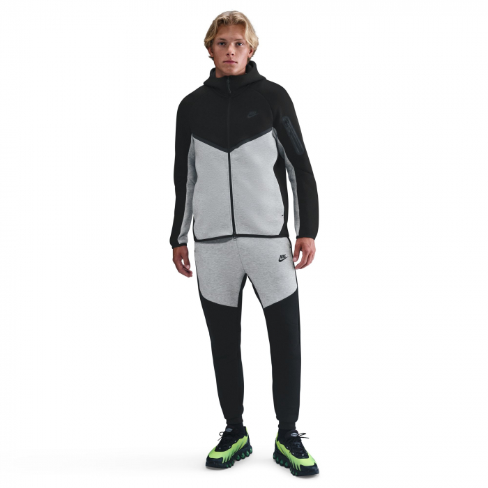 Pantaloni Nike M NK Tch Flc Jggr [10]