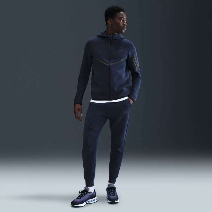 Pantaloni Nike M NK Tch Flc Jggr [3]