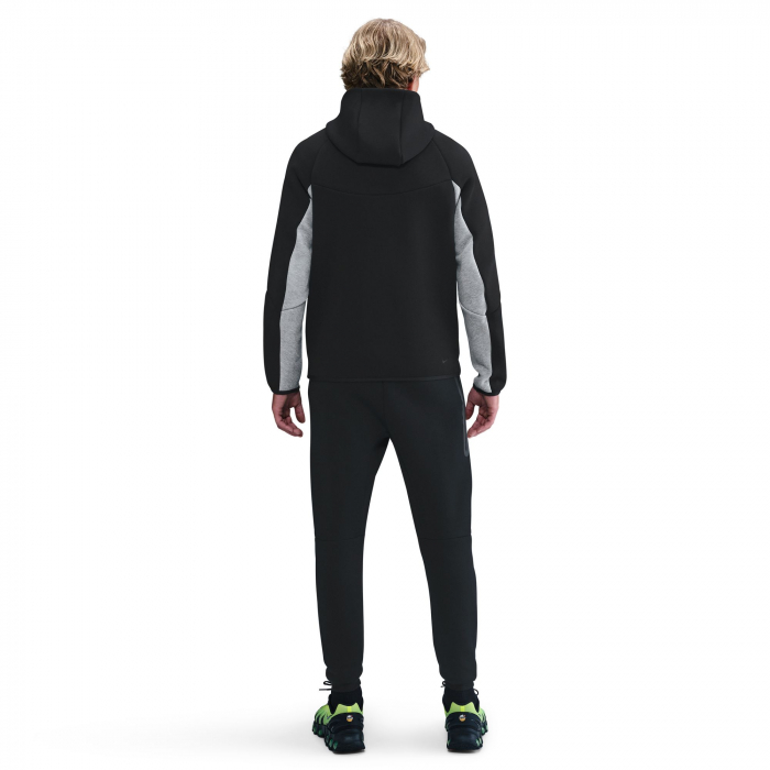 Pantaloni Nike M NK Tch Flc Jggr [9]