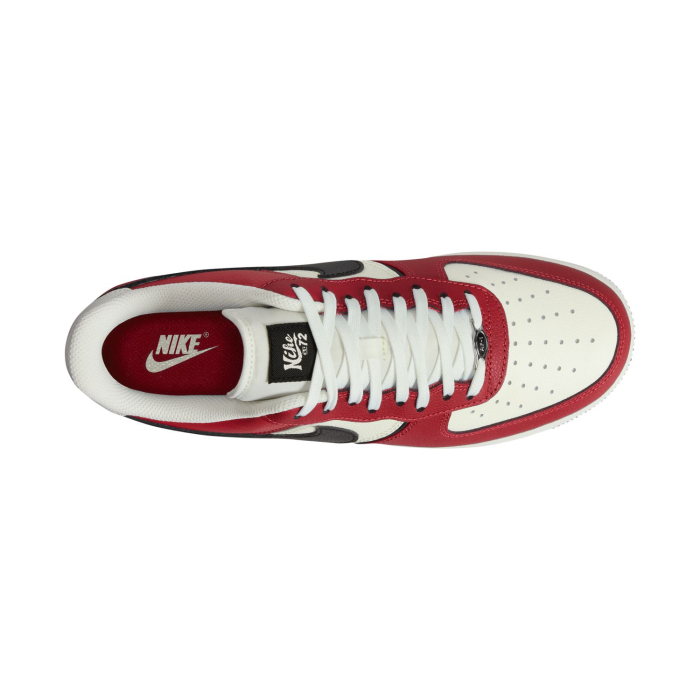 Pantofi sport Nike Air Force 1 '07 LV8 Sport [10]