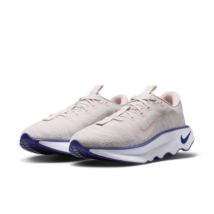 Pantofi sport Nike Motiva [2]