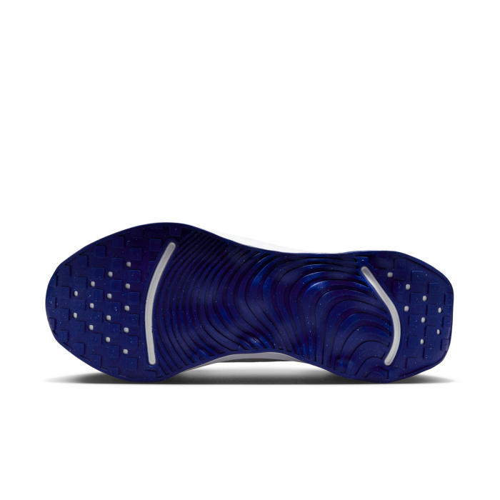 Pantofi sport Nike Motiva [11]