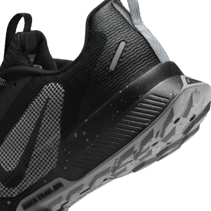 Pantofi sport W Nike Juniper Trail 3 [4]