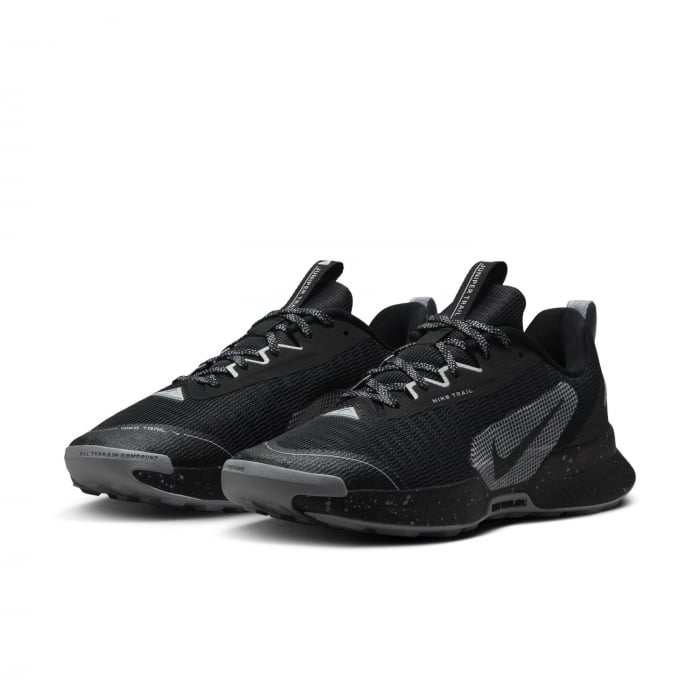 Pantofi sport W Nike Juniper Trail 3 [2]