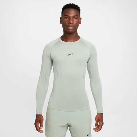 Bluze fotbal barbati - Bluza Nike M Np Df Tight Top Ls
