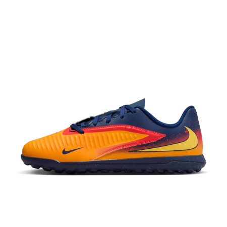 Model - Ghete De Fotbal Nike JR Phantom 6 Low Club TF Erling Haaland