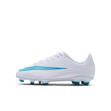 Model - Ghete fotbal copii Nike JR Mercurial Vapor 17 Club FG/MG
