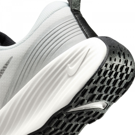 Pantofi sport W Nike Promina Prm [3]