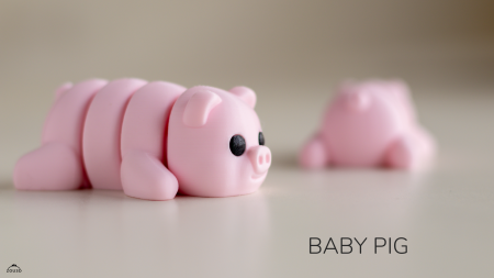 Figurină Articulată "Baby Pig" Imprimată 3D | Jucărie Flexi Antistres | Decor Birou Drăgălaș [1]