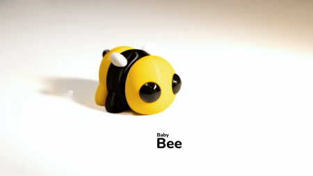 Figurină Articulată "Baby Bee" Imprimată 3D | Albină Flexi Fidget Galben | Decor Birou Drăgălaș [1]