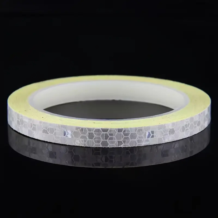 Banda reflectorizanta pentru biciclete, motociclete, masini, FIXATO, autoadeziva, rezistenta la apa, lungime 8m, Alb [2]