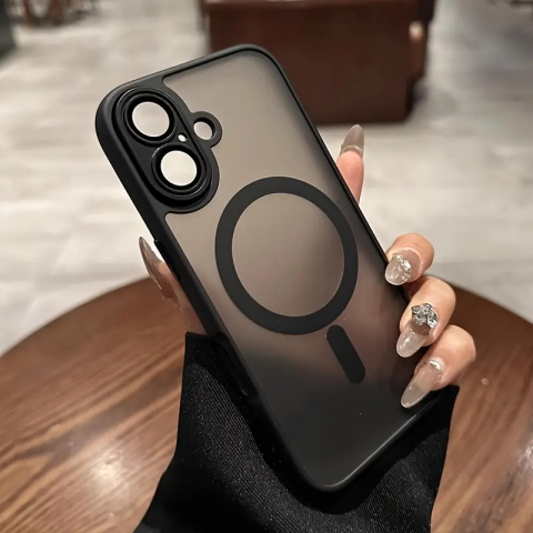 Husa de protectie compatibila cu iPhone 16 Pro, MagSafe, Impermeabil, Antizgarieturi, Anticadere, Semi-Transparenta cu Textura Mata, Neagra [5]