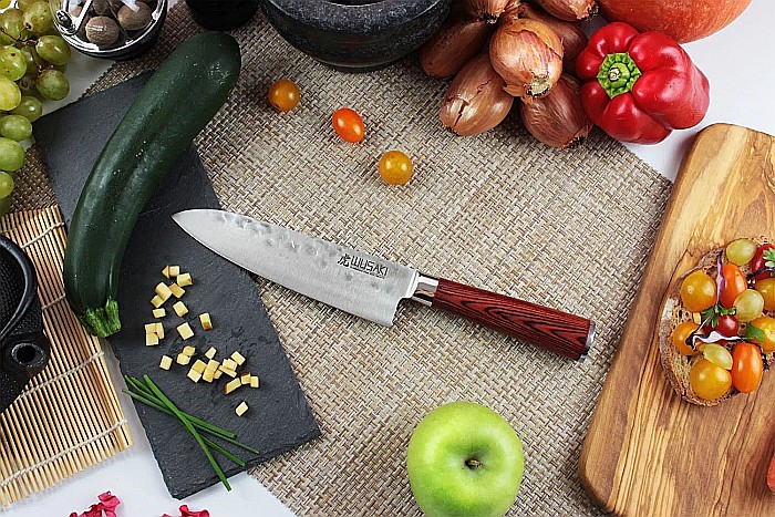 Cuțit WUSAKI Santoku Pakka X50 17 cm, Mâner Pakkawood [3]