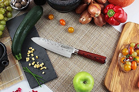Cuțit WUSAKI Santoku Pakka X50 17 cm, Mâner Pakkawood [2]