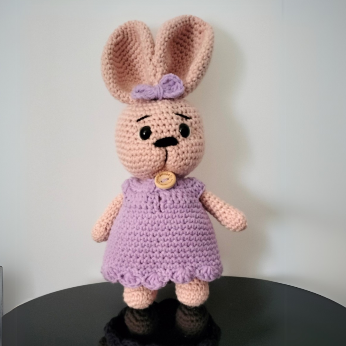 Iepuras crosetat, cu rochita [2]