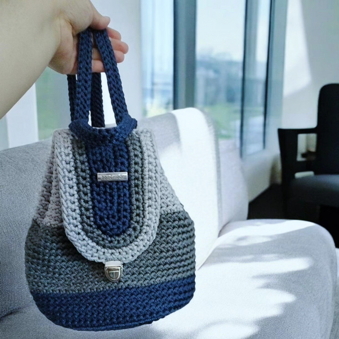 Rucsacel crosetat [2]