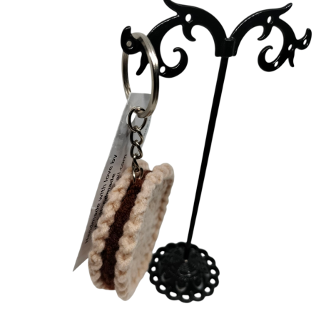 Breloc crosetat "Biscuit cu crema" [3]
