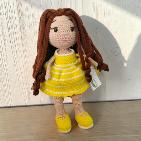 Papusa Emma crosetata [1]