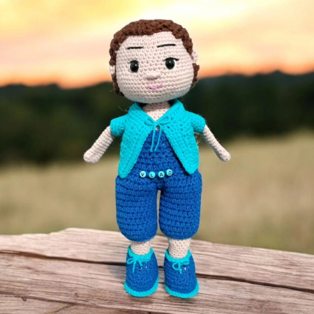 Papusa Vladut crosetata [1]