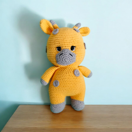 Pui de girafa crosetat [1]