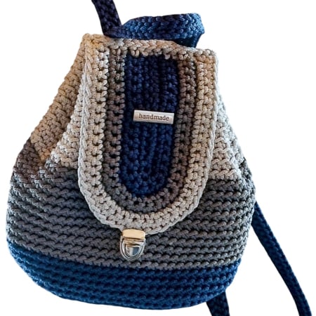 Genti si Posete - Rucsacel crosetat