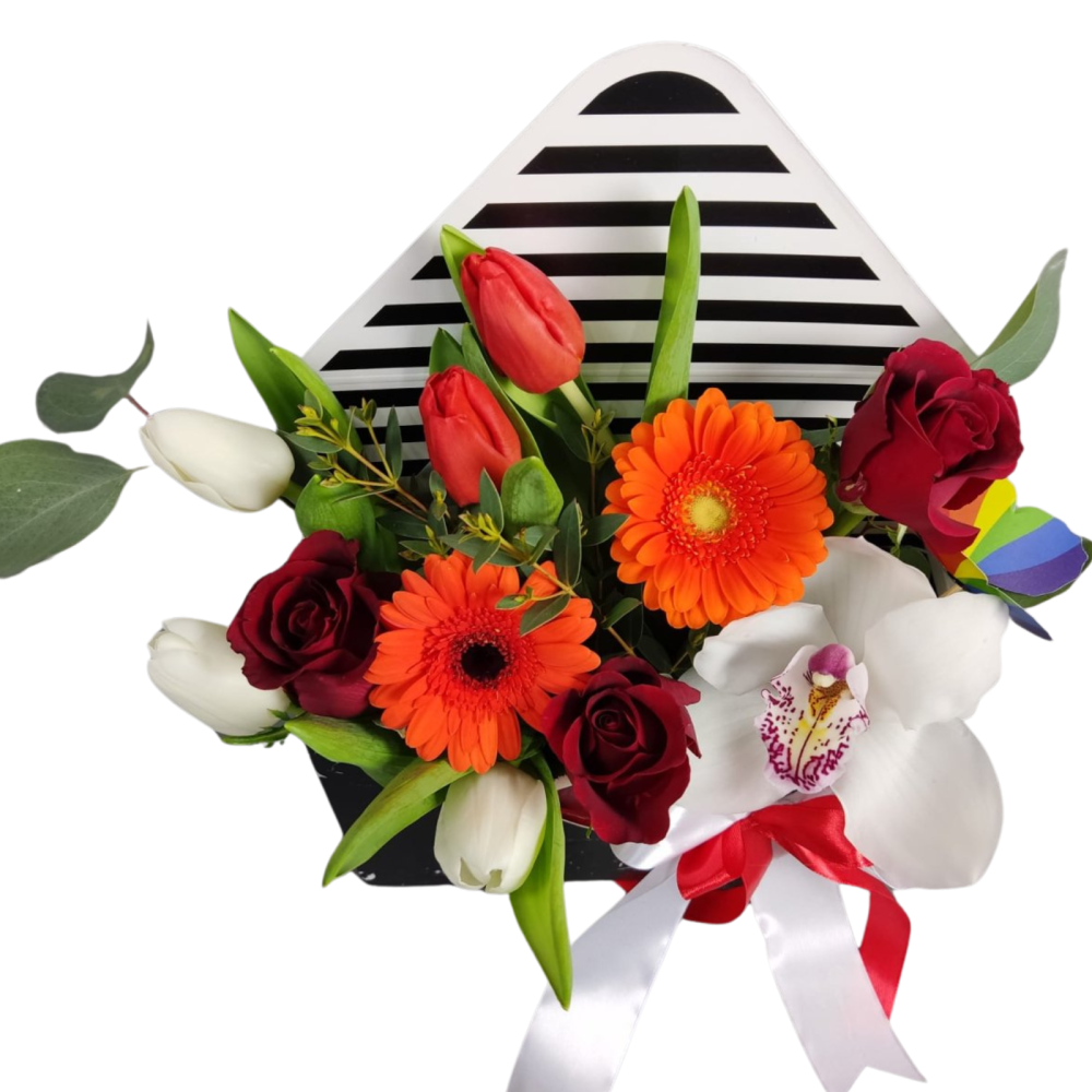 Compoziție tip plic cu lalele, orhidee, trandafiri și minigerbere [3]