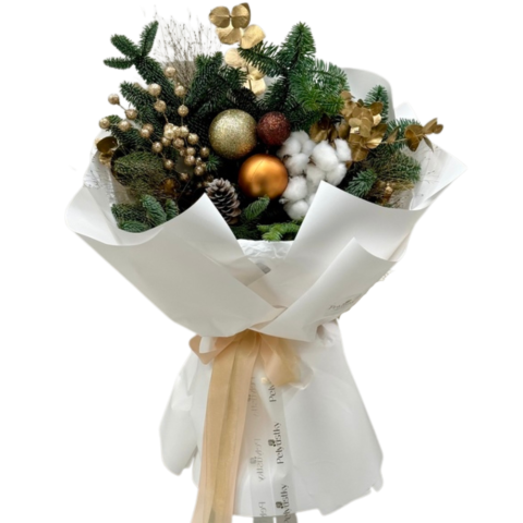 BUCHETE MIXTE - Buchet de Crăciun cu brad argintiu, eucalipt auriu și decorațiuni elegante