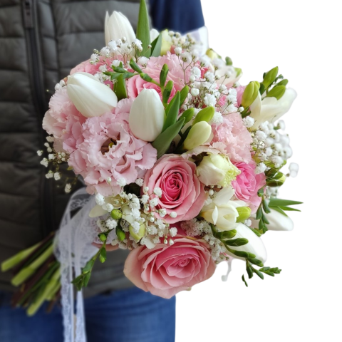 BUCHETE DE NAȘĂ - Buchet mireasă/nasă Trandafiri, Frezii, Lalele, Lisiansthus și Gypsophila
