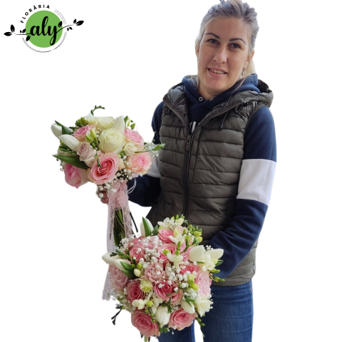 Buchet mireasă/nasă Trandafiri, Frezii, Lalele, Lisiansthus și Gypsophila [2]