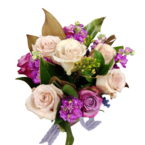Compoziție florală cu mathiola, trandafiri și wax [2]
