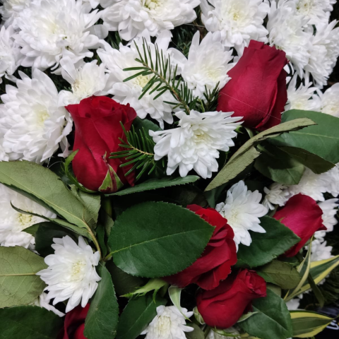 Coroană funerară 2D cu crizanteme și trandafiri [2]