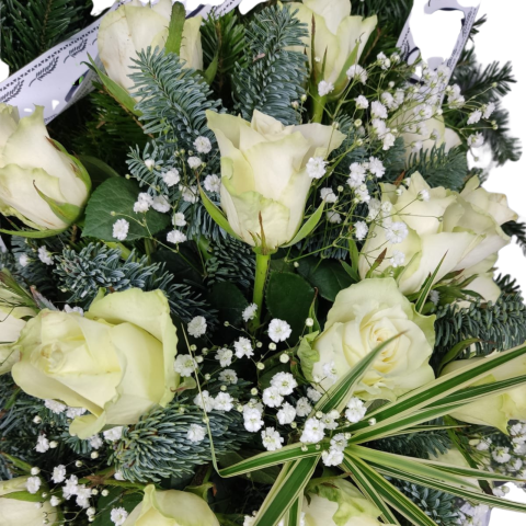 Coroană funerară 3D cu trandafiri albi [2]