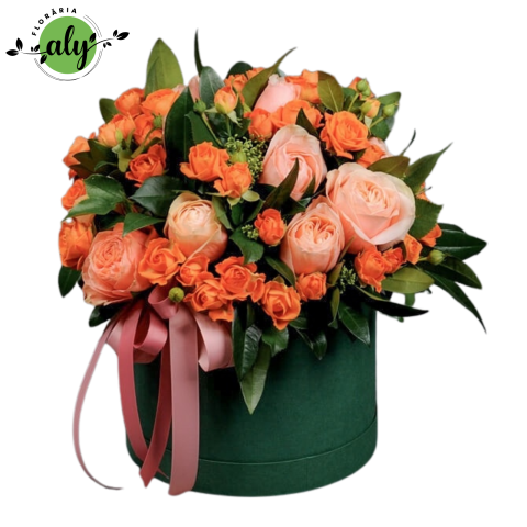 CUTII CU TRANDAFIRI - Cutie cu minirose și trandafiri