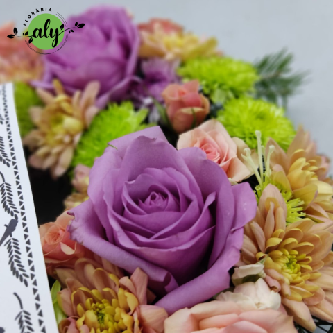 Jerbă funerară rotundă 35 cm cu flori naturale [1]