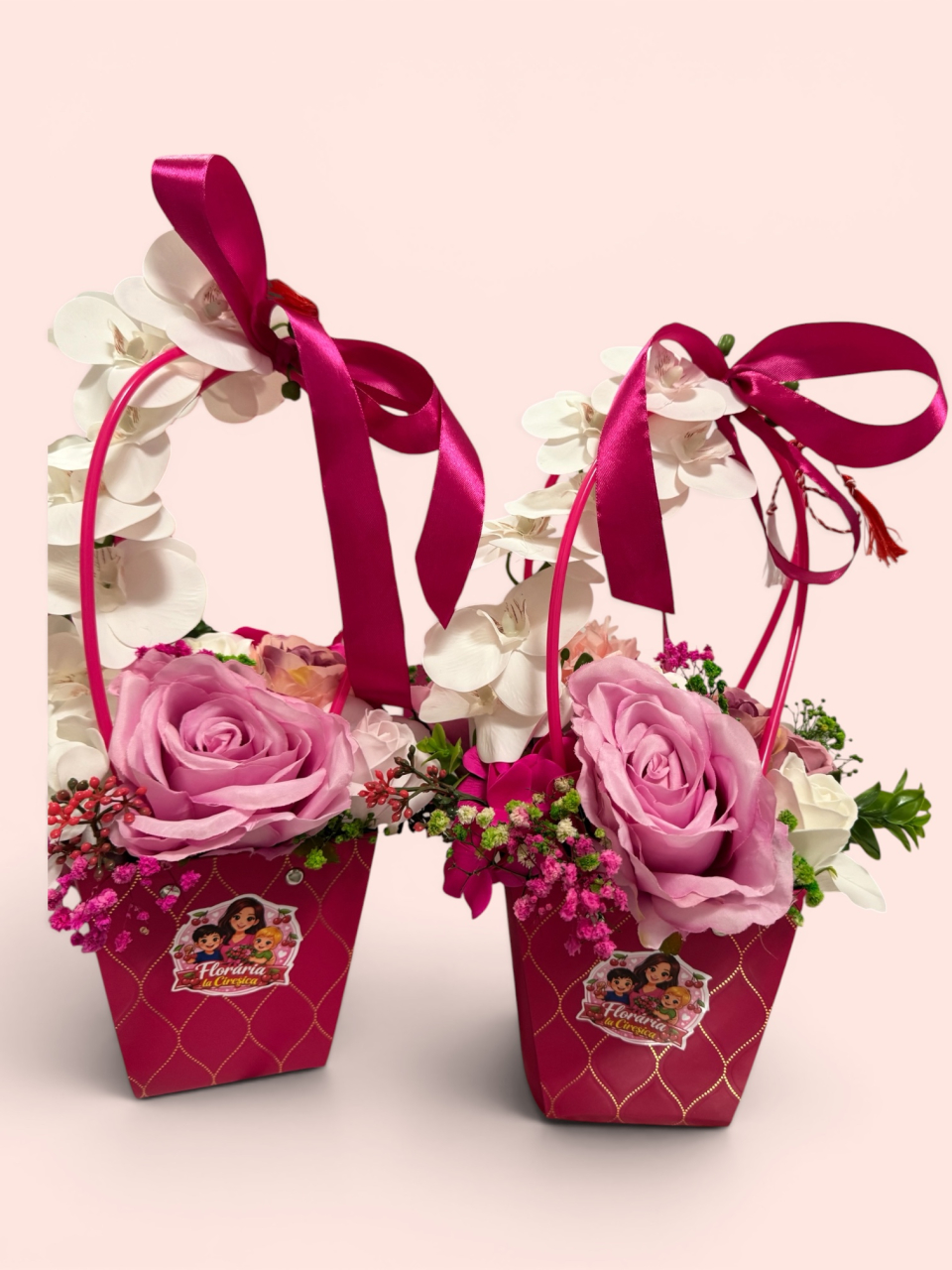 Coșuleț Floral Premium cu Trandafiri Imperiali și Orhidee – Florăria La Cireșica [3]