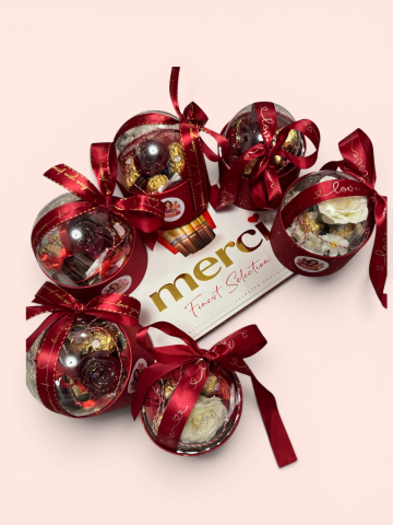 Cadouri Dulci - Cutie Cadou Premium Ruby cu Trandafir Criogenat și Merci