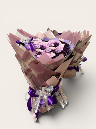 Buchet Premium cu Trandafiri Mov, Lila și Roz Pastel [1]