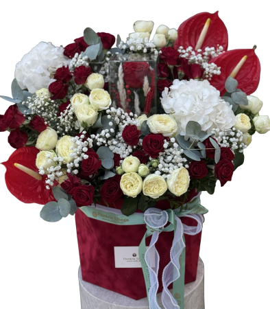 Aranjamente cu flori - Aranjament forever in love