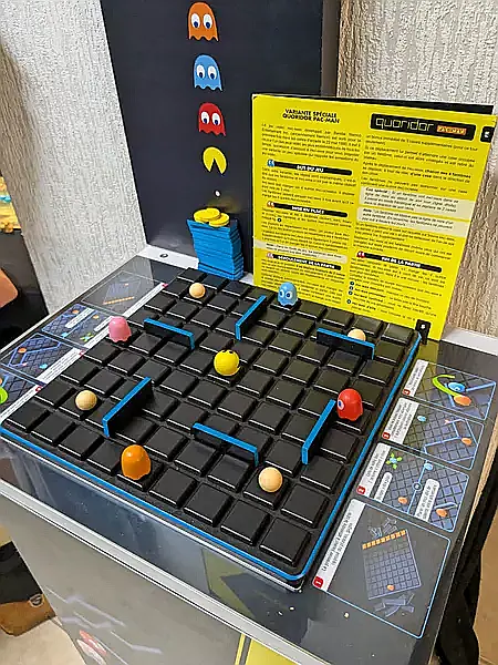 QOURIDOR PAC-MAN [2]