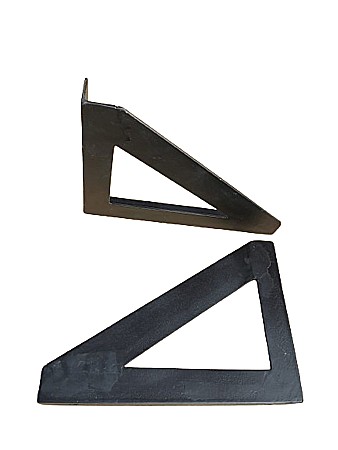 Accesorii - Coltar suport vertical pentru baterie Pylontech US3000C sauUS5000