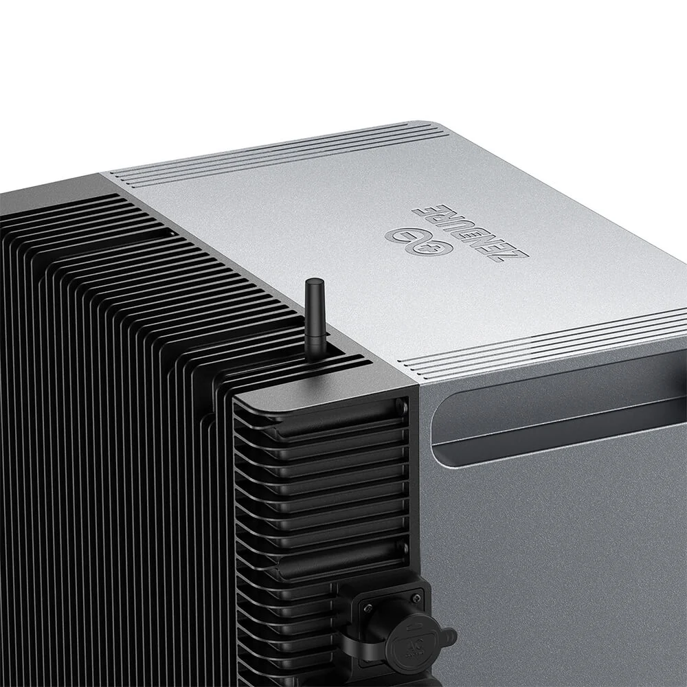 Zendure SolarFlow 2400 Pro (2.4 kWh) [9]