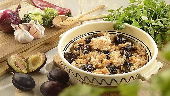 Mâncare De Prune Afumate [1]