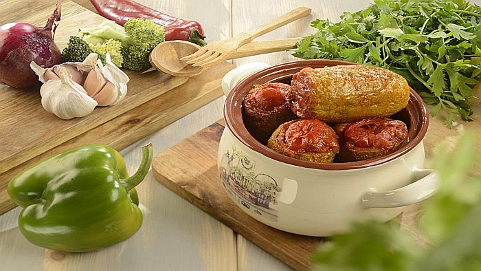 Dovlecei Umpluți Cu Carne De Pui [1]