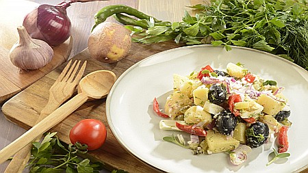 Aperitive tradiționale - Salată Orientală