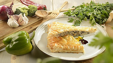 Aperitive tradiționale - Plăcintă Cu Ciuperci