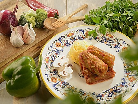 Masa de Craciun Si Revelion - Sarmale Traditionale Din Carne De Porc - 25 Buc