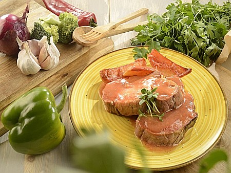 Masa de Craciun Si Revelion - Friptura Din Ceafa De Porc La Cuptor
